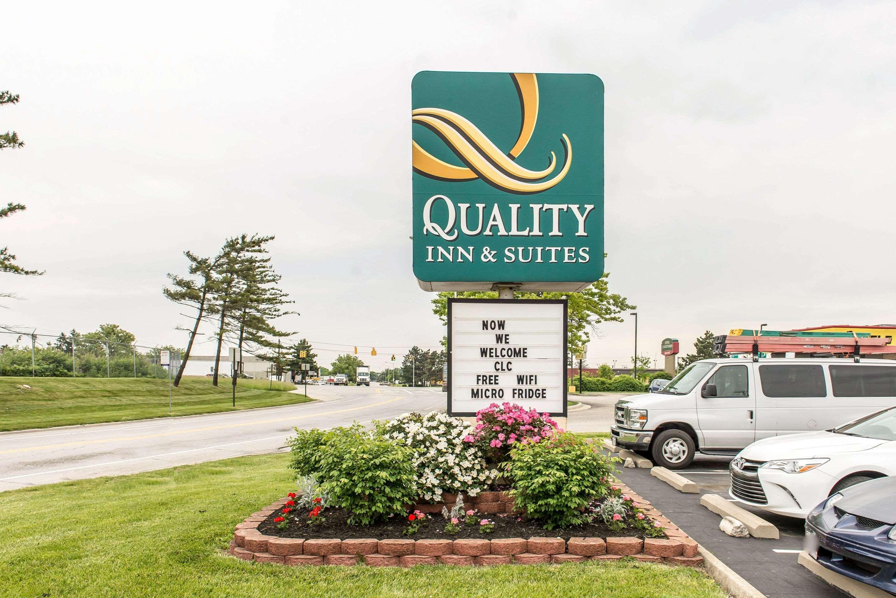 Quality Inn & Suites Columbus Exterior foto